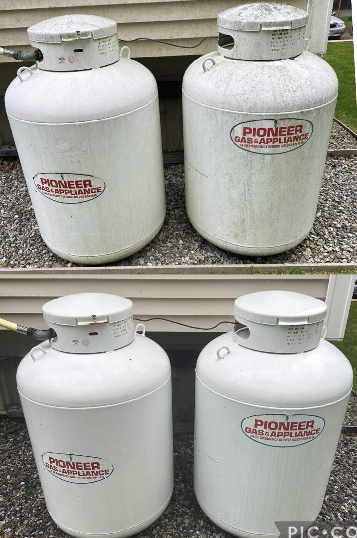 New Haven Pressure Washing (before/after)